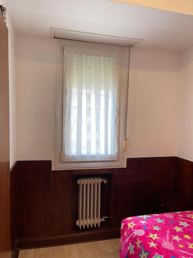 Habitacion Con Bano Privado ビルバオ エクステリア 写真