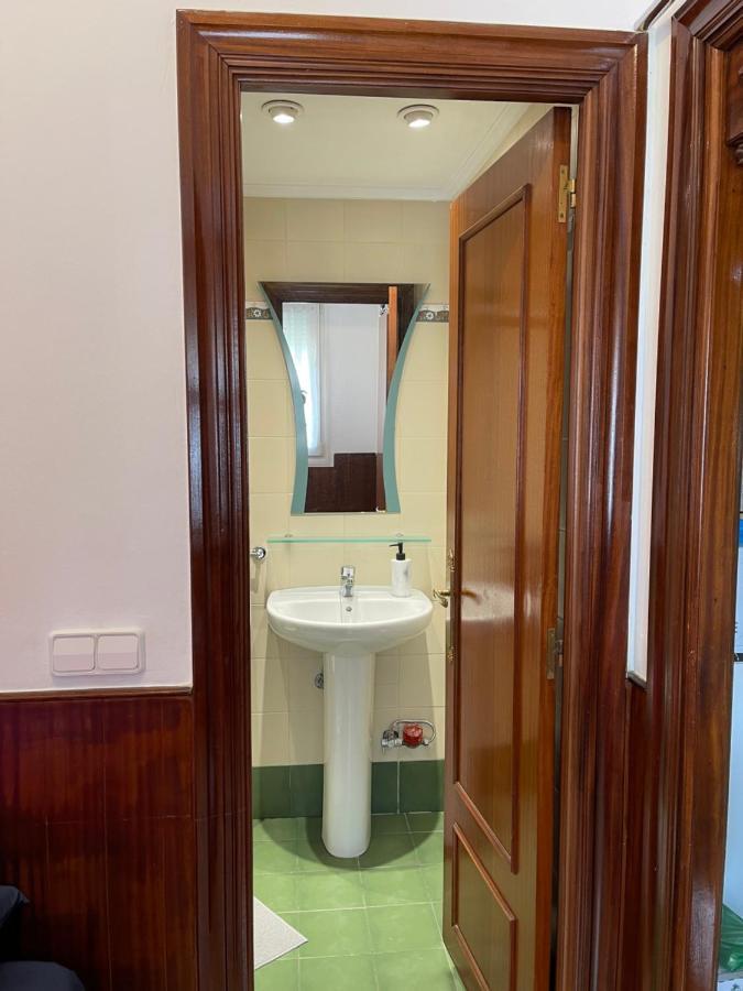 Habitacion Con Bano Privado ビルバオ エクステリア 写真